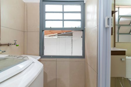 Casa à venda com 120m², 6 quartos e 1 vagaStudio 4