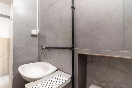 Casa à venda com 120m², 6 quartos e 1 vagaBanheiro 2