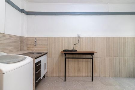 Casa à venda com 120m², 6 quartos e 1 vagaStudio 3