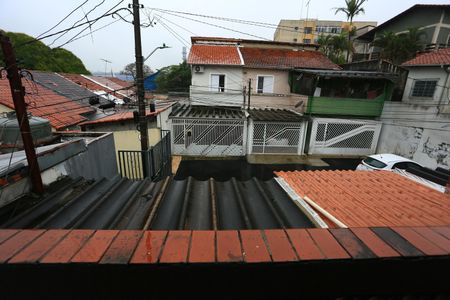 Casa à venda com 100m², 2 quartos e 2 vagas Casa à venda com 100m², 2 quartos e 2 vagasvaranda do quarto 2 vista
