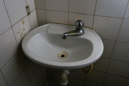 Casa à venda com 100m², 2 quartos e 2 vagas Casa à venda com 100m², 2 quartos e 2 vagasLavabo