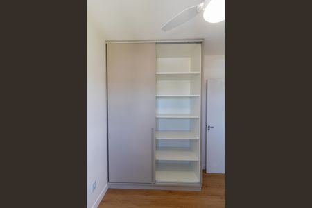 Apartamento para alugar com 44m², 2 quartos e 1 vagaQuarto 02 - Armário