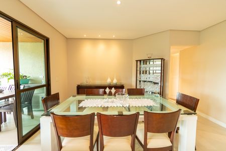 Apartamento à venda com 118m², 3 quartos e 2 vagasSala