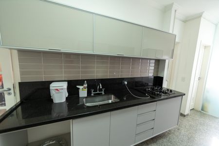 Apartamento à venda com 118m², 3 quartos e 2 vagasCozinha