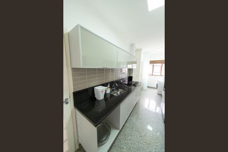 Apartamento à venda com 118m², 3 quartos e 2 vagasCozinha