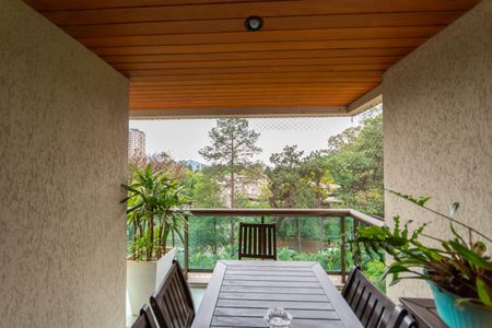 Apartamento à venda com 118m², 3 quartos e 2 vagasVaranda da Sala