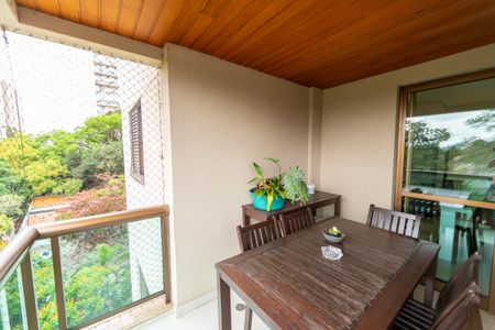 Apartamento à venda com 118m², 3 quartos e 2 vagasVaranda da Sala