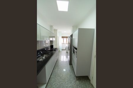 Apartamento à venda com 118m², 3 quartos e 2 vagasCozinha