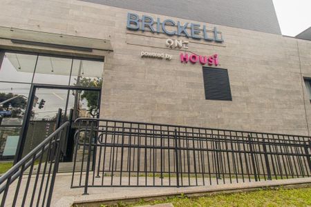 Studio para alugar com 25m², 1 quarto e 1 vaga Studio para alugar com 25m², 1 quarto e 1 vagaFachada