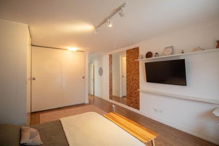 Casa de condomínio à venda com 280m², 3 quartos e 3 vagasSuíte 3