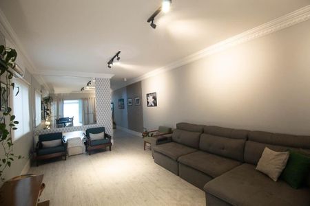 Casa de condomínio à venda com 280m², 3 quartos e 3 vagasSalaSala