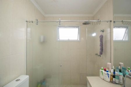 Casa de condomínio à venda com 280m², 3 quartos e 3 vagasBanheiro da Suíte 3 