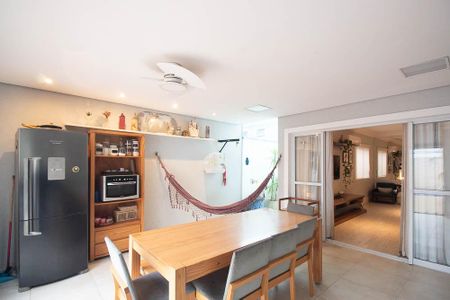 Casa de condomínio à venda com 280m², 3 quartos e 3 vagasCozinha 1 / Churrasqueira 