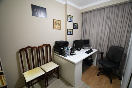 Apartamento à venda com 76m², 2 quartos e 1 vagaQuarto 2