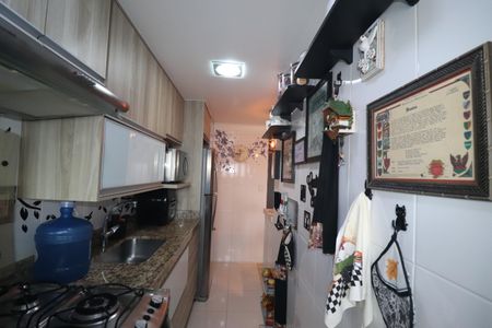 Apartamento à venda com 54m², 2 quartos e 1 vagaCozinha