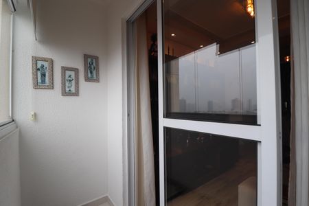 Apartamento à venda com 54m², 2 quartos e 1 vagaVaranda