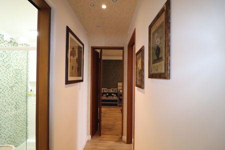 Apartamento à venda com 54m², 2 quartos e 1 vagaCorredor