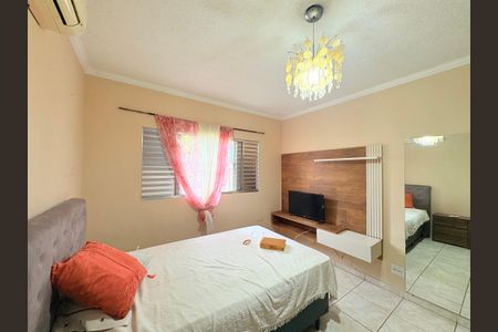 Casa para alugar com 190m², 4 quartos e 3 vagas Casa para alugar com 190m², 4 quartos e 3 vagasQuarto 1