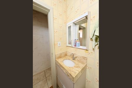 Casa para alugar com 190m², 4 quartos e 3 vagas Casa para alugar com 190m², 4 quartos e 3 vagasBanheiro Social