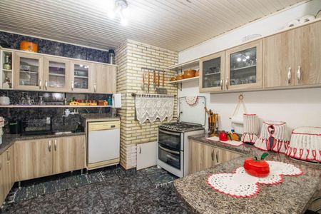 Casa à venda com 132m², 3 quartos e 5 vagas Casa à venda com 132m², 3 quartos e 5 vagasCozinha