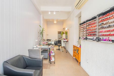 Casa à venda com 132m², 3 quartos e 5 vagas Casa à venda com 132m², 3 quartos e 5 vagasPeça Auxiliar