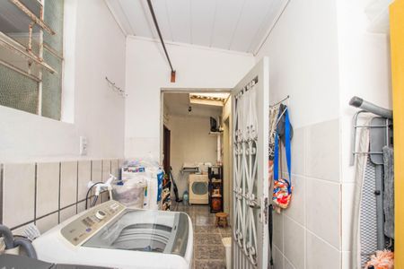 Casa à venda com 132m², 3 quartos e 5 vagas Casa à venda com 132m², 3 quartos e 5 vagasÁrea de Serviço