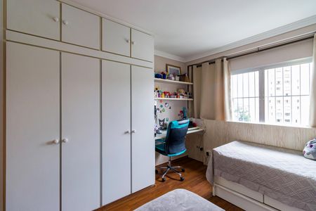 Apartamento à venda com 146m², 3 quartos e 2 vagasQuarto 2