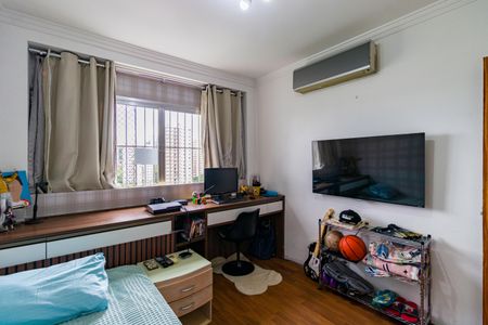 Apartamento à venda com 146m², 3 quartos e 2 vagasQuarto