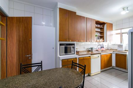 Apartamento à venda com 146m², 3 quartos e 2 vagasCozinha