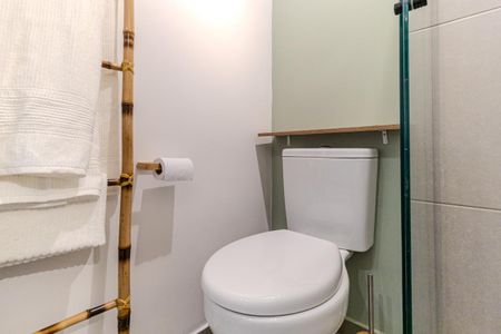 Apartamento para alugar com 23m², 1 quarto e sem vaga Apartamento para alugar com 23m², 1 quarto e sem vagaBanheiro