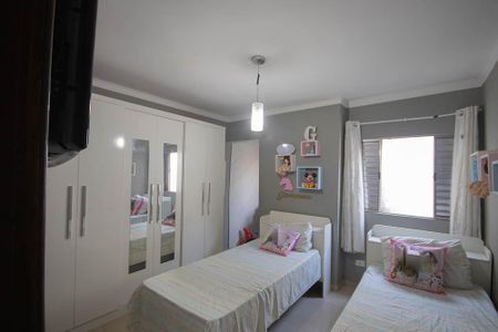 Quarto 2 de casa à venda com 2 quartos, 256m² em Parque Vitoria, São Paulo