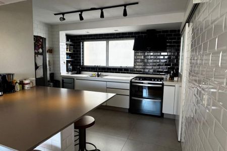 Apartamento à venda com 122m², 3 quartos e 2 vagasCozinha