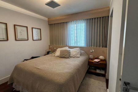 Apartamento à venda com 122m², 3 quartos e 2 vagasQuarto 1