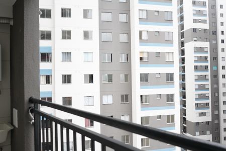 Apartamento para alugar com 40m², 2 quartos e sem vagaSacada da Área de Serviço