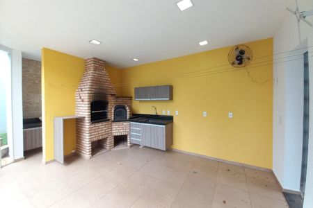 Casa de condomínio à venda com 248m², 3 quartos e 4 vagasÁrea comum - Churrasqueira