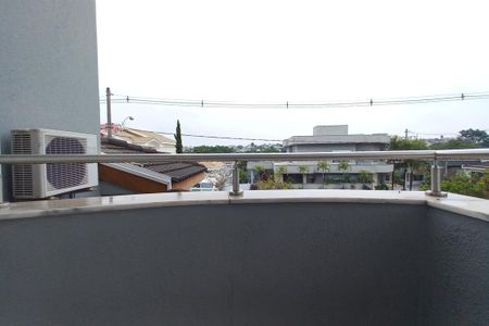 Casa de condomínio à venda com 248m², 3 quartos e 4 vagasVaranda do Quarto 1 