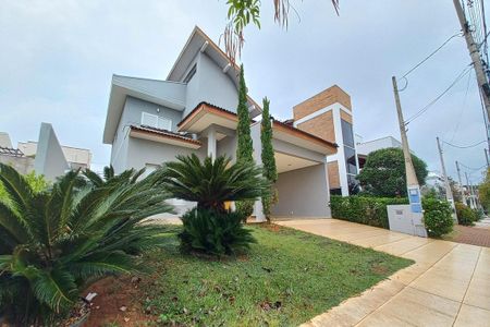 Casa de condomínio à venda com 248m², 3 quartos e 4 vagasFachada do Prédio