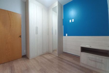 Casa de condomínio à venda com 248m², 3 quartos e 4 vagasQuarto 2 