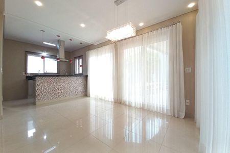 Casa de condomínio à venda com 248m², 3 quartos e 4 vagasSala de Jantar