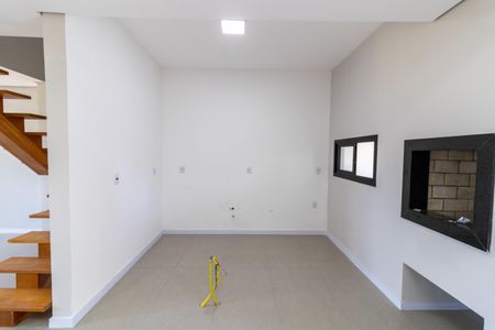 Cozinha de casa de condomínio à venda com 3 quartos, 130m² em Hípica, Porto Alegre
