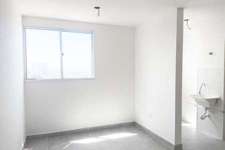 Sala de apartamento à venda com 2 quartos, 36m² em Vila Palmares, Santo André