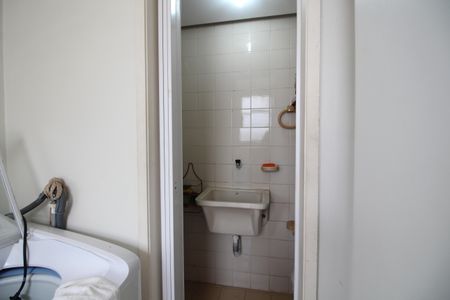 Apartamento para alugar com 305m², 4 quartos e 2 vagasBanheiro de Serviço