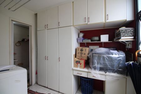 Apartamento para alugar com 305m², 4 quartos e 2 vagasÁrea de Serviço - Quarto de Serviço