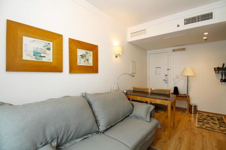 Apartamento para alugar com 32m², 1 quarto e 1 vaga Apartamento para alugar com 32m², 1 quarto e 1 vagaSala/Cozinha