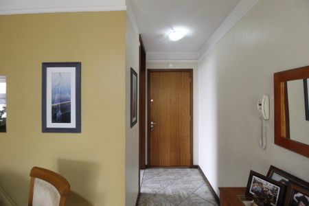 Apartamento à venda com 70m², 2 quartos e 1 vagaHall de entrada