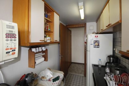 Apartamento à venda com 70m², 2 quartos e 1 vagaCozinha