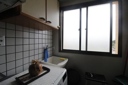 Apartamento à venda com 70m², 2 quartos e 1 vagaÁrea de Serviço