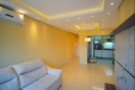 Sala de apartamento à venda com 3 quartos, 130m² em Navegantes, Porto Alegre