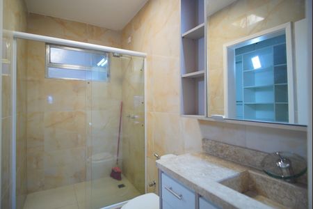 Apartamento à venda com 130m², 3 quartos e 1 vagaBanheiro da Suíte