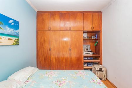 Apartamento à venda com 57m², 2 quartos e 1 vagaQuarto 2